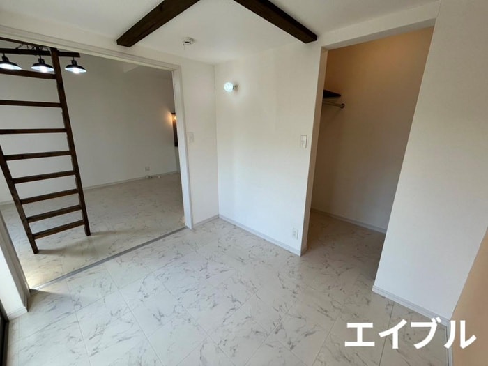 居室 フェリスジャルディーノ