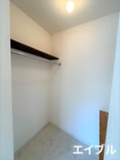 収納 フェリスジャルディーノ