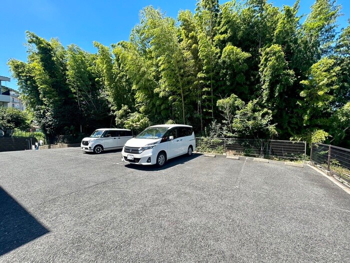 駐車場 グリ－ンヒルズ宮前