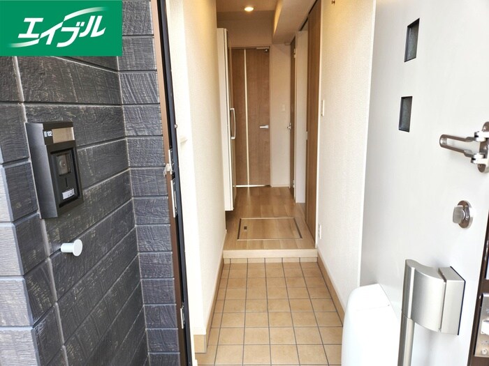 玄関 グランドール飯塚Ⅲ