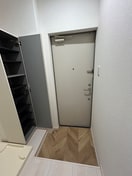 玄関 アクシス六本松Ｂ