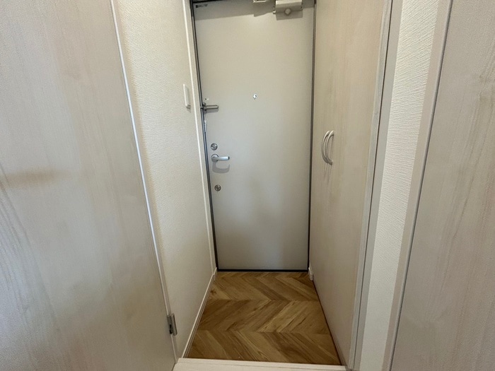 玄関 アクシス六本松Ａ