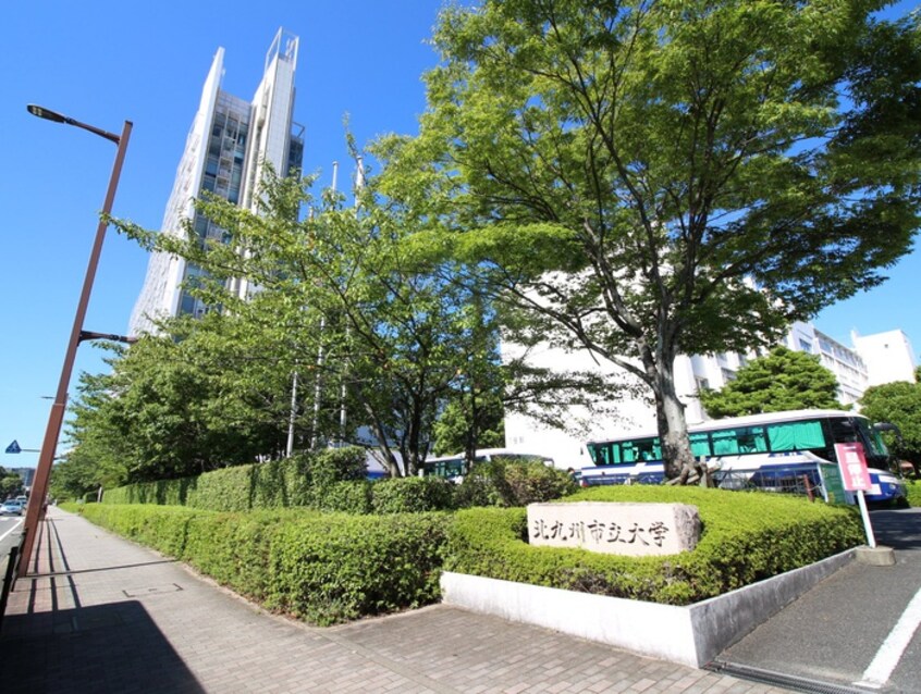 北九州市立大学(大学/短大/専門学校)まで270m 仮）MDIﾌﾟﾛｽｼﾞｮｲｱ北九大前