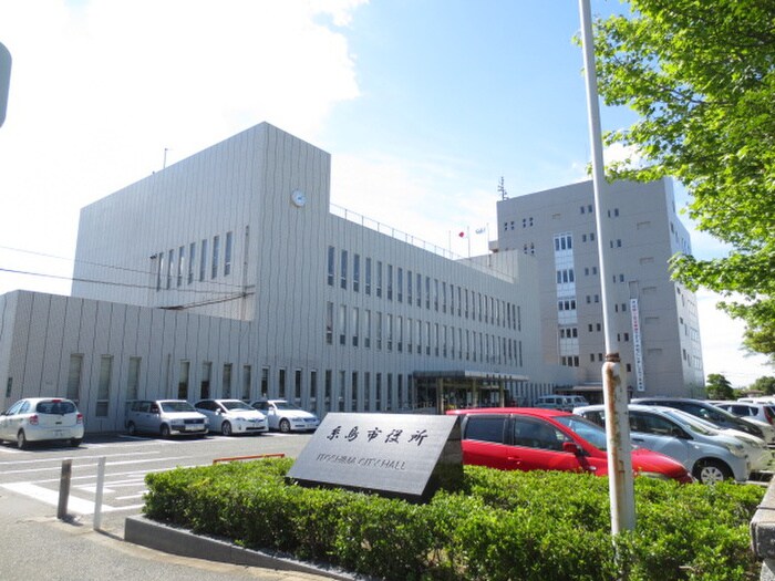 糸島市役所(役所)まで330m ルーセント　ヴィヴァ　糸島