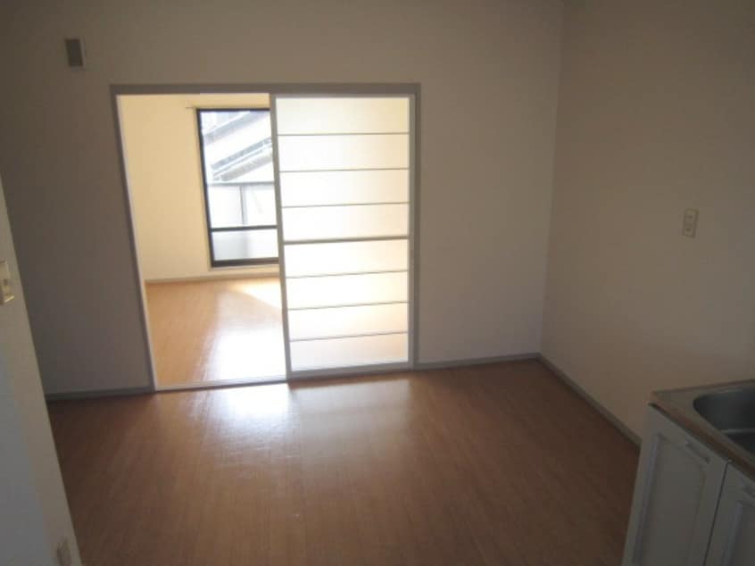 内観写真 ビーライン春日