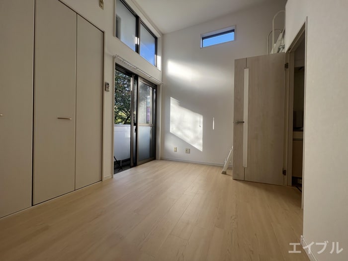 居室 チェルカーレ大橋