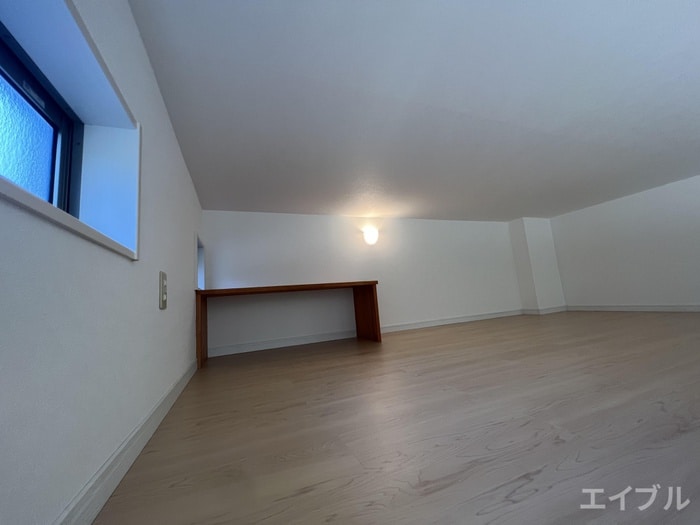 居室 チェルカーレ大橋