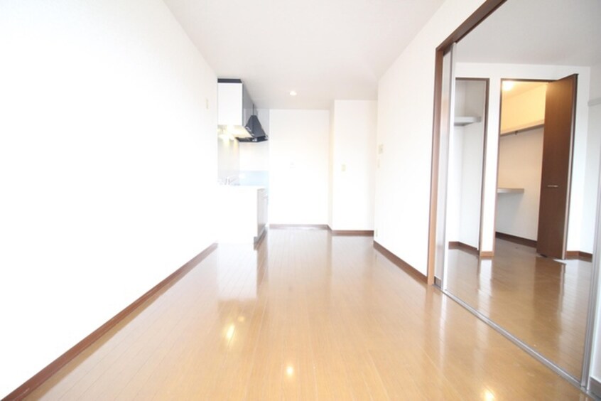 居室 トゥワヴェール二日市