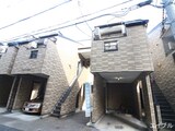 リバーロードコート