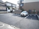 駐車場 D-room地行