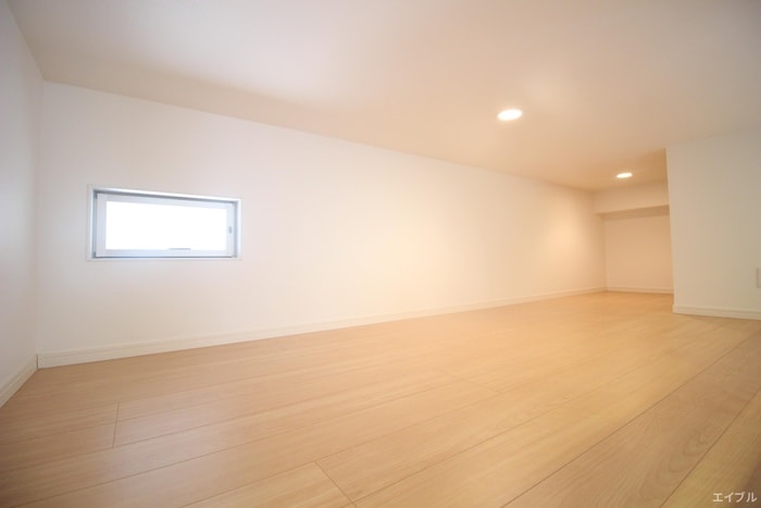 ロフト Ｄｅａｒ　Ｃｏｕｒｔ　Ｒ