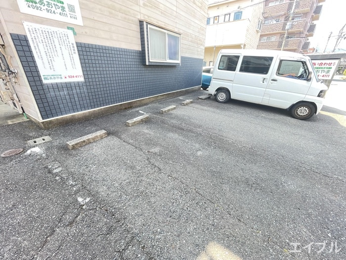 駐車場 コスモアーバン