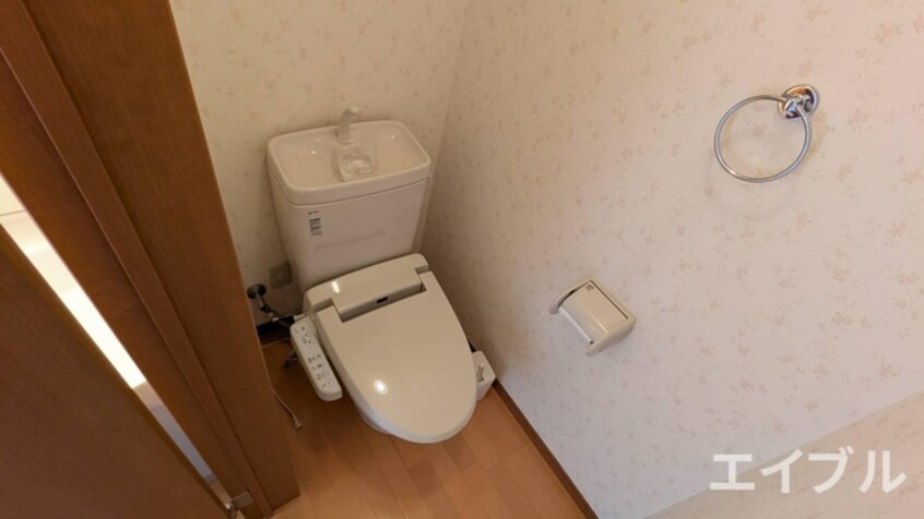 トイレ イースターホーム