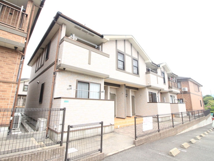 外観写真 スリーワンスリーヒルズ Ａ棟