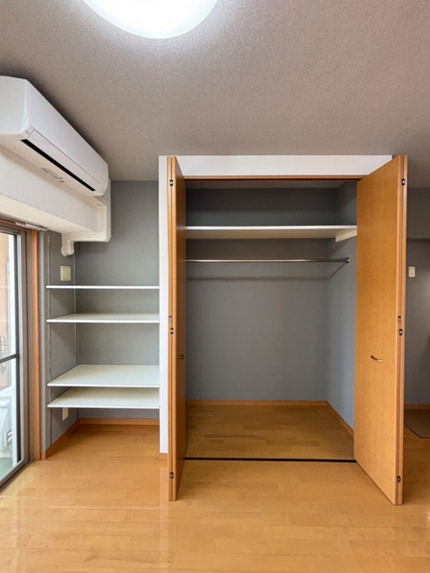 収納 コ－トハウス中島