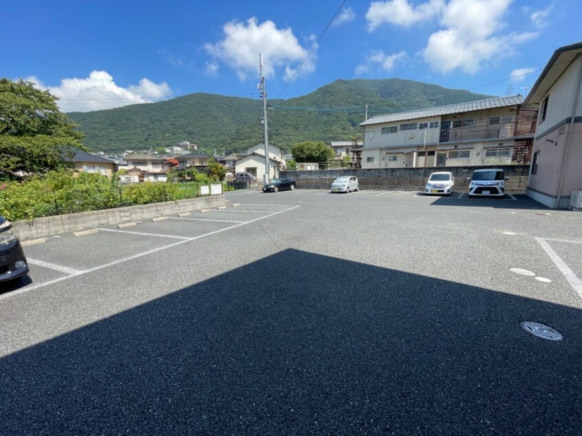 駐車場 サンライフさくらＢ棟