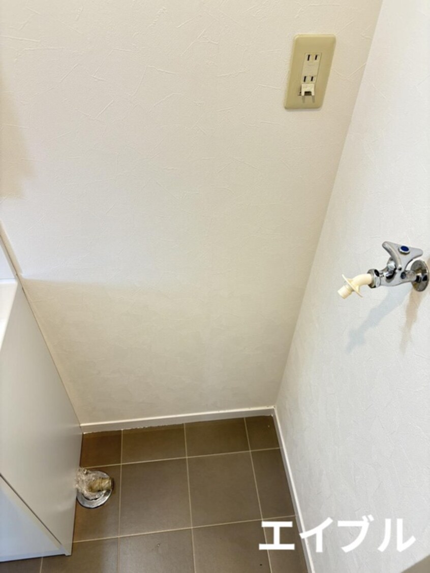 洗濯機置場 ポルコロッソ