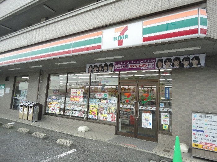 セブンイレブン(コンビニ)まで84m コンフォート・スクエア安部山