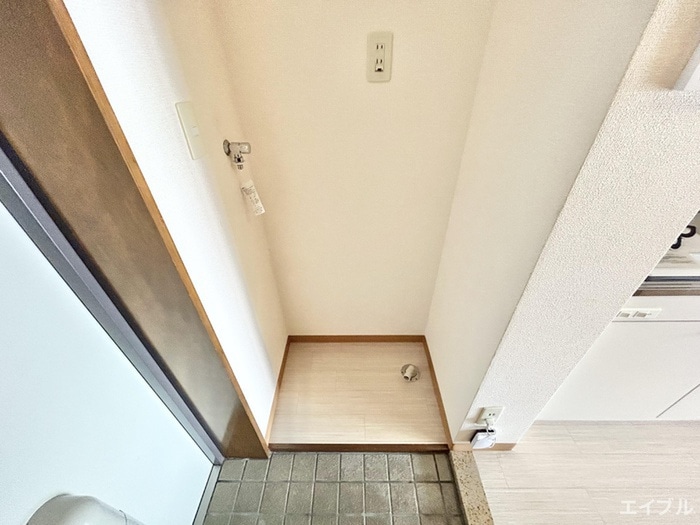 洗濯機置場 ハピネス吉富