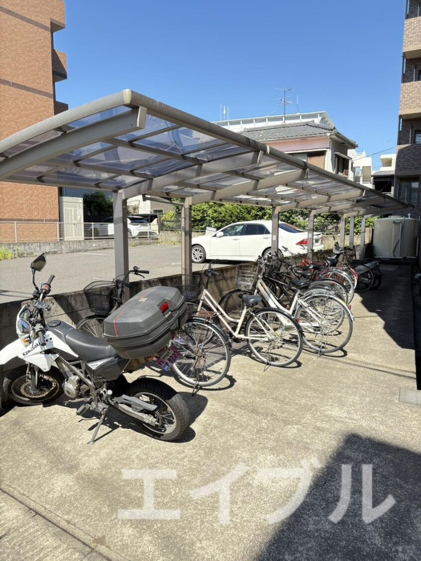 駐輪場 ジャスティス鴨池