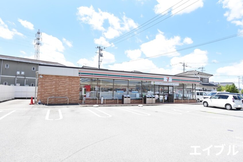 セブンイレブン久留米山川店(コンビニ)まで992m シャルム４