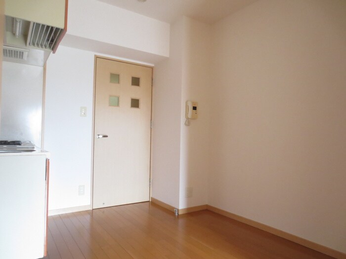 居室 レジディア博多