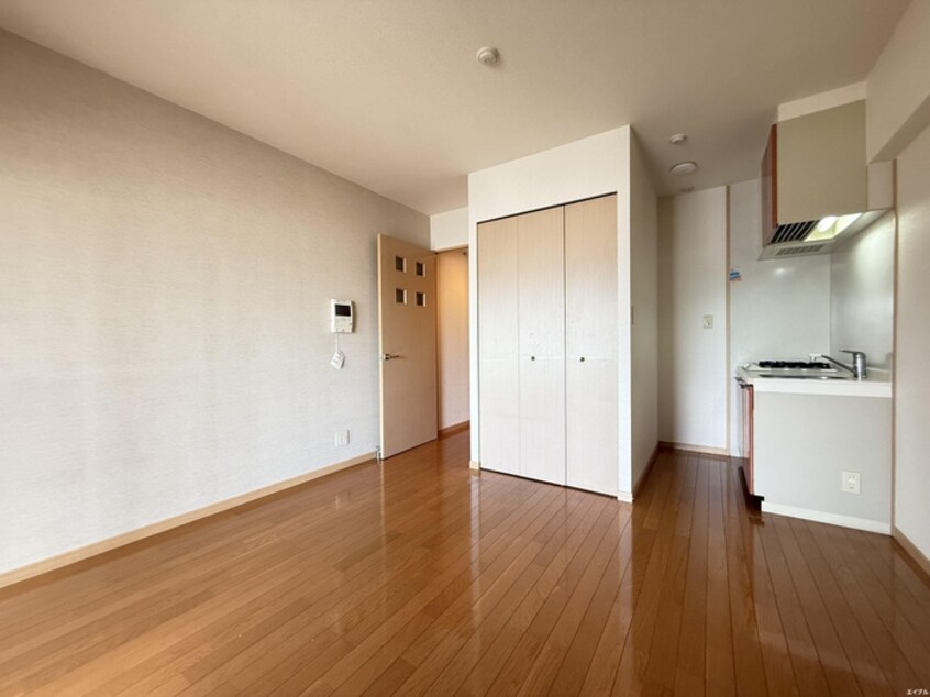 居室 レジディア博多