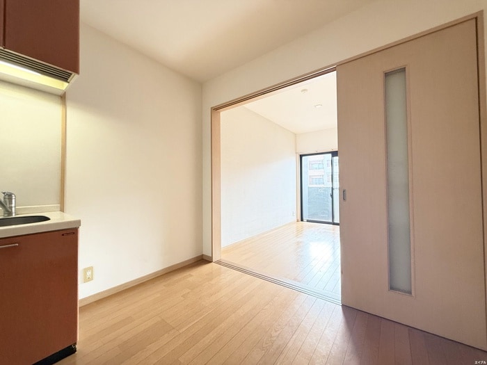 居室 レジディア博多