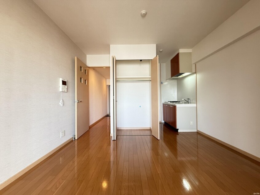 居室 レジディア博多