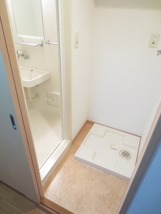 洗濯機置場 レジディア博多