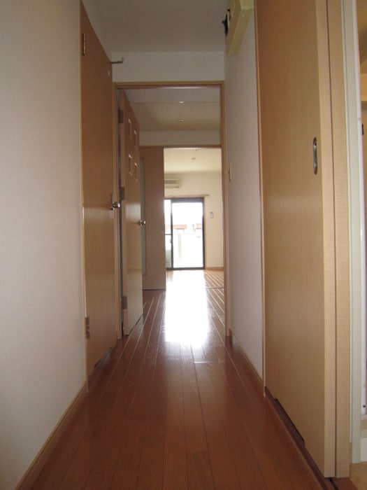 廊下 レジディア博多