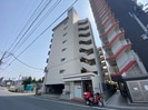 ＳＫ陣の原駅前の外観