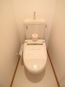 トイレ フィオ－レ