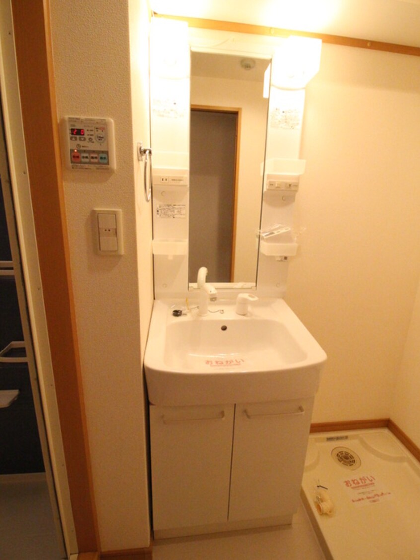 洗面 フィオ－レ