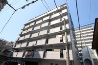 ファミール野間