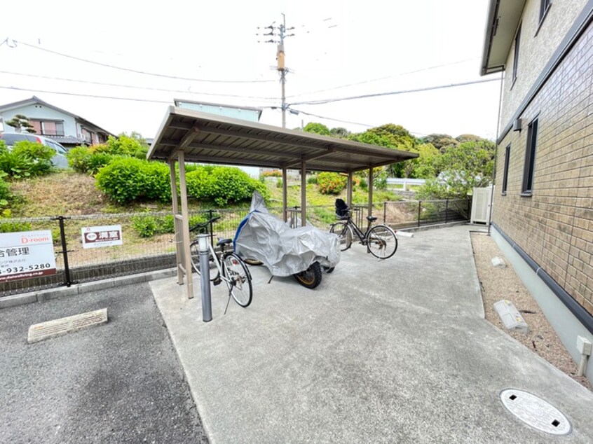 駐輪場 エデンナⅡ