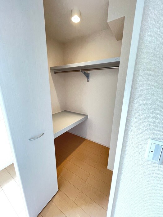 収納 エデンナⅡ