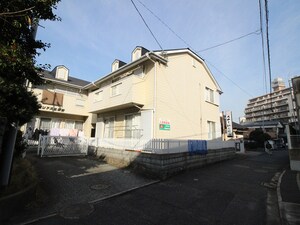 グロリアス三萩野