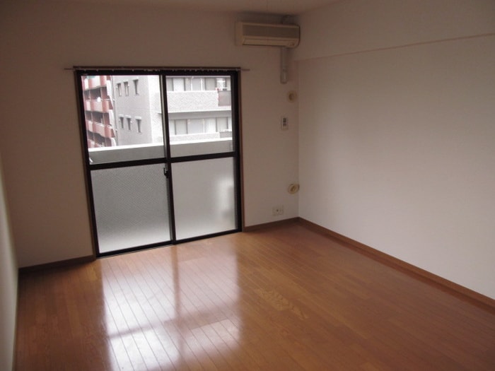 居室 ル・レーヴ薬院