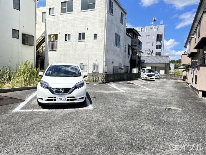 駐車場 アドバンス藍