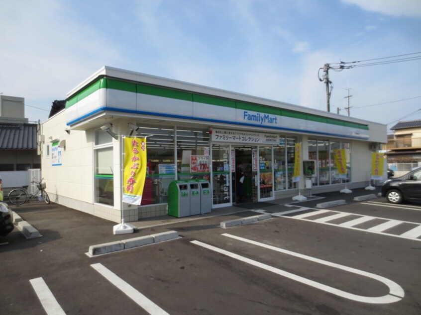 ファミリーマート福岡志免店(コンビニ)まで550m カレントＤＳ和田　Ｂ