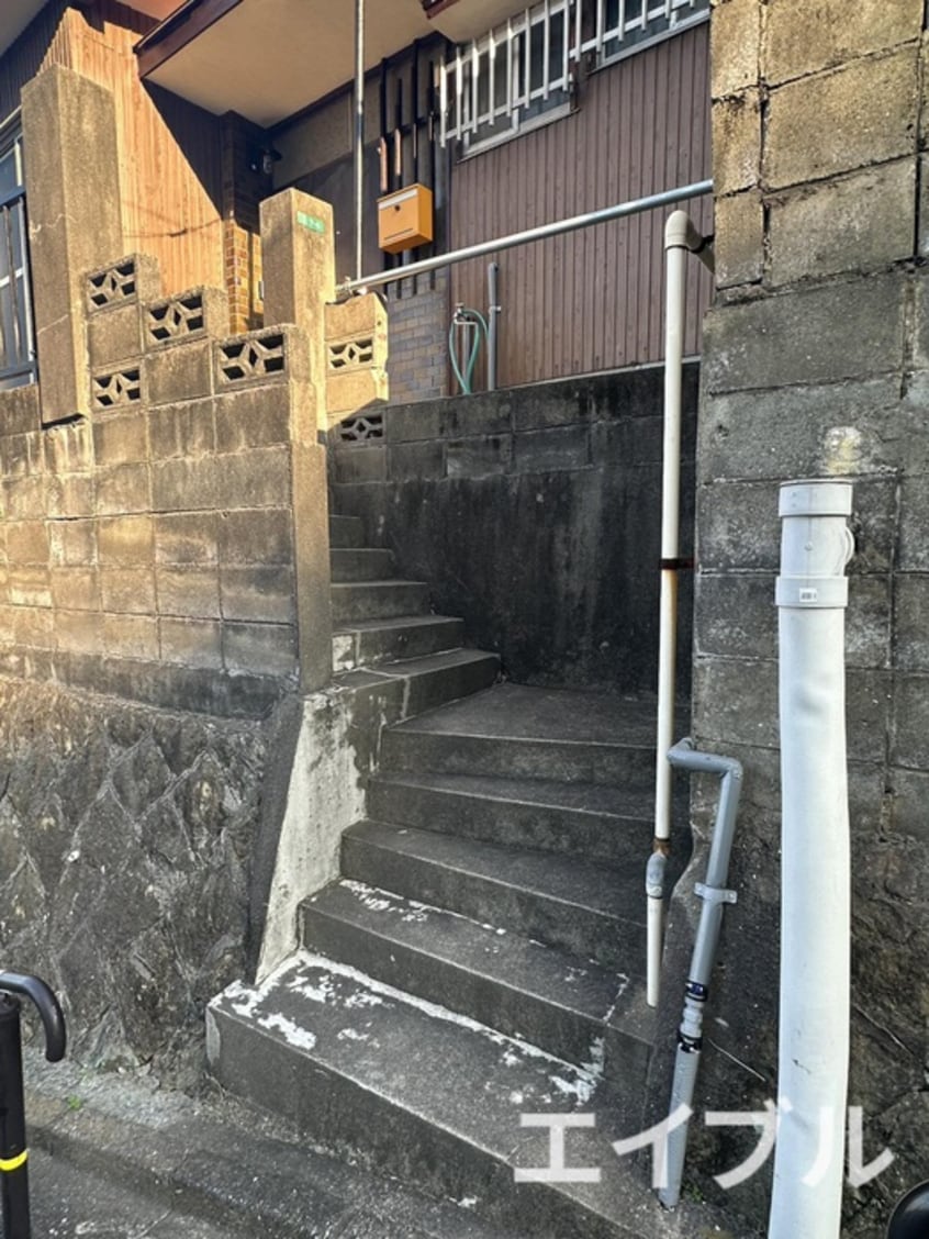 エントランス部分 戸畑区丸町１丁目戸建