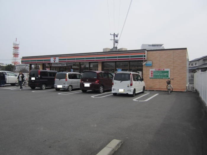 セブンイレブン津福本町店(コンビニ)まで350m ＲｅＭＩＮＥ
