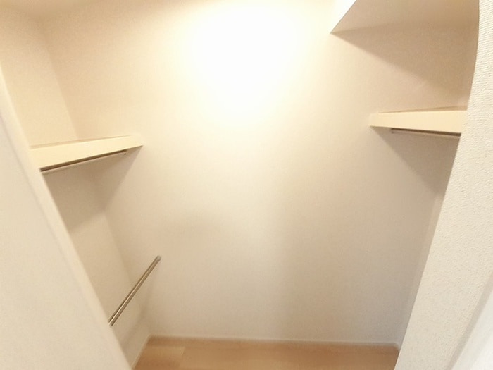 収納 ラフレシール葛原Ⅱ