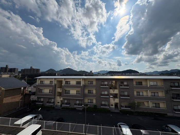 室内からの展望 ブランメゾン企救丘