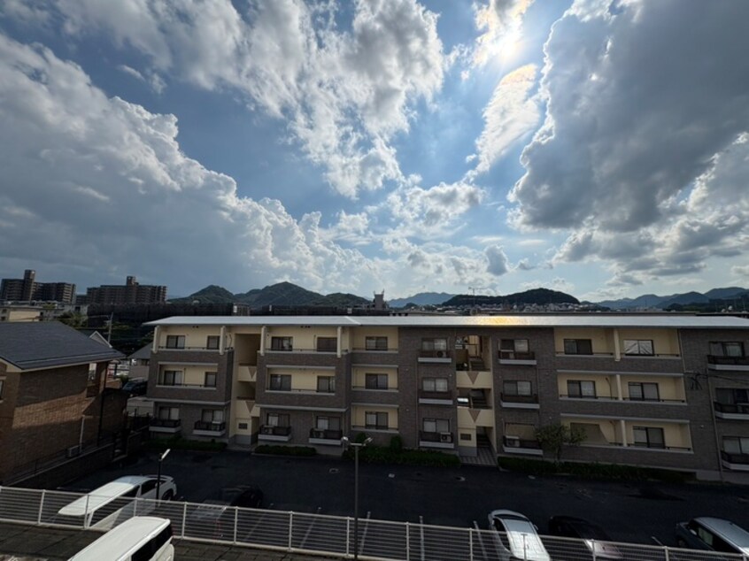 室内からの展望 ブランメゾン企救丘