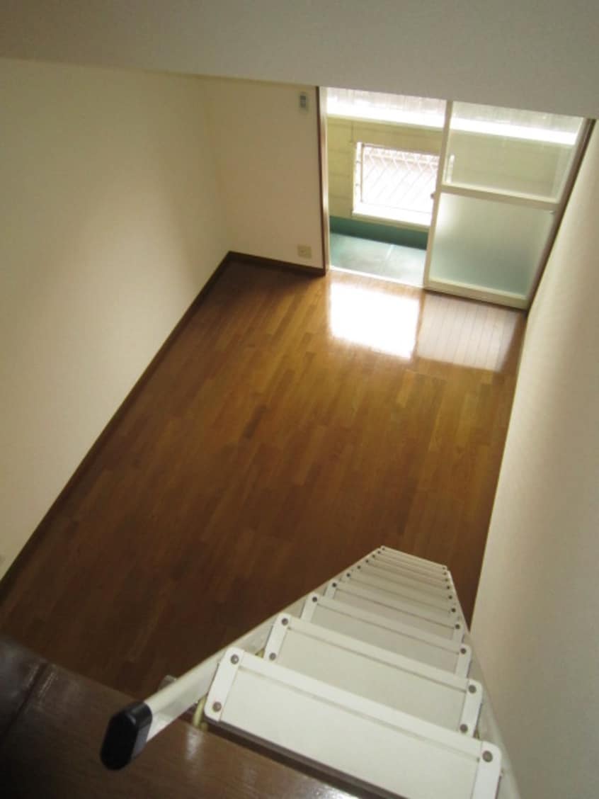 居室 ベルハイツ