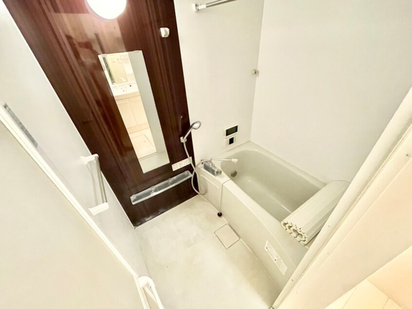 バス／シャワールーム等 サンヒルズ愛坂C棟