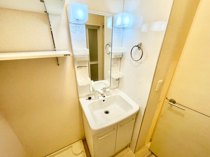 居室 サンヒルズ愛坂C棟