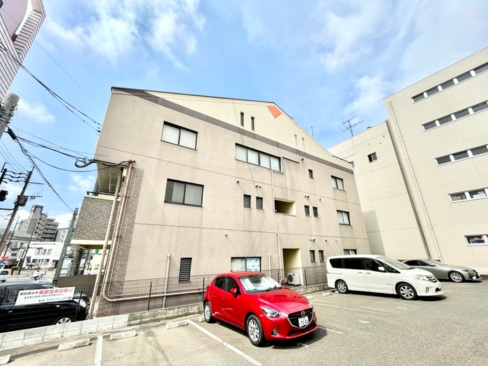 外観写真 カントリービル